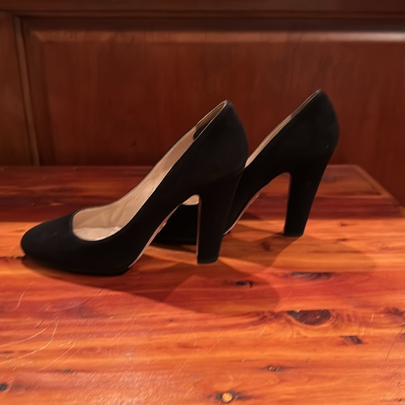 Prada Heels - Picture 5 of 5